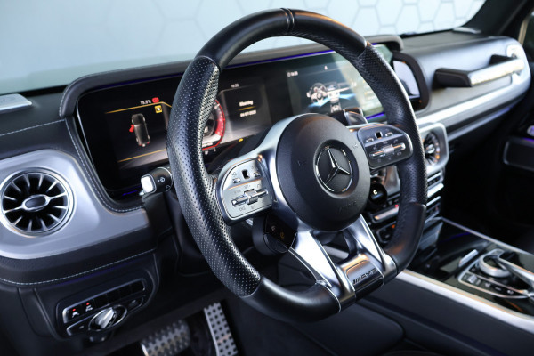 Mercedes-Benz G-Klasse 63 AMG KLASSE | MASSAGE | ADAPTIVE CRUISE | STOELVERKOELING & VERWARMING | PANORAMADAK | TREKHAAK | BURMESTER | SFEERVERLICHTING G63
