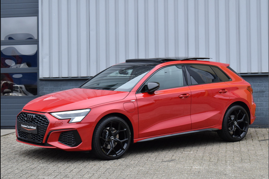 Audi A3 Sportback 40 TFSI e S-Line Black Ed RS-Stoel Pano Navi Leder Camera ACC 19 Inch 12-2020