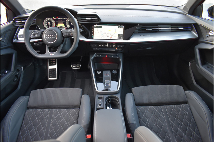 Audi A3 Sportback 40 TFSI e S-Line Black Ed RS-Stoel Pano Navi Leder Camera ACC 19 Inch 12-2020