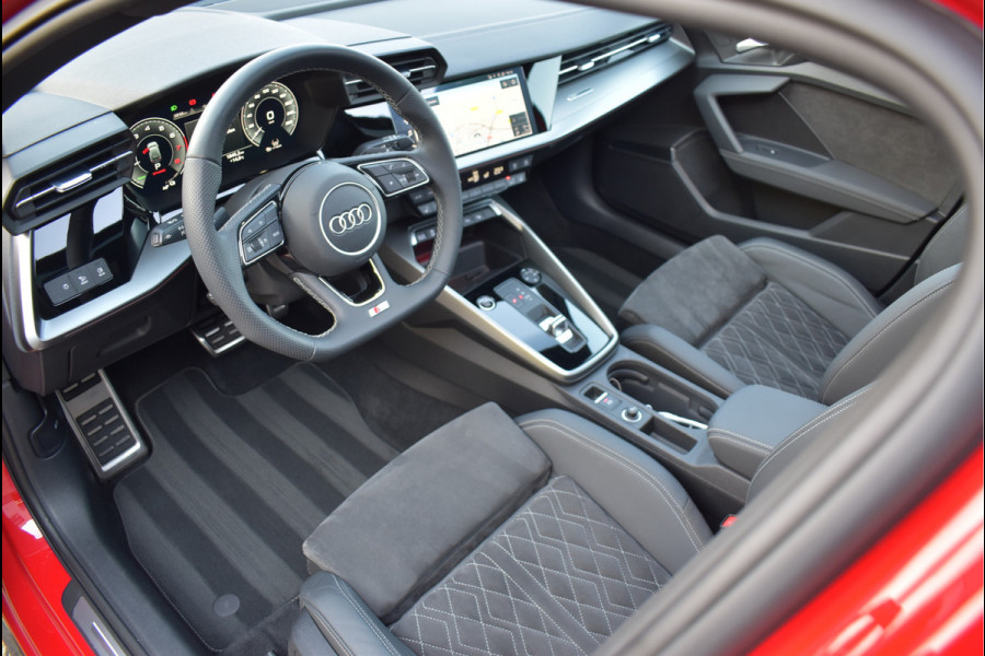 Audi A3 Sportback 40 TFSI e S-Line Black Ed RS-Stoel Pano Navi Leder Camera ACC 19 Inch 12-2020