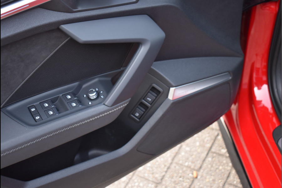 Audi A3 Sportback 40 TFSI e S-Line Black Ed RS-Stoel Pano Navi Leder Camera ACC 19 Inch 12-2020