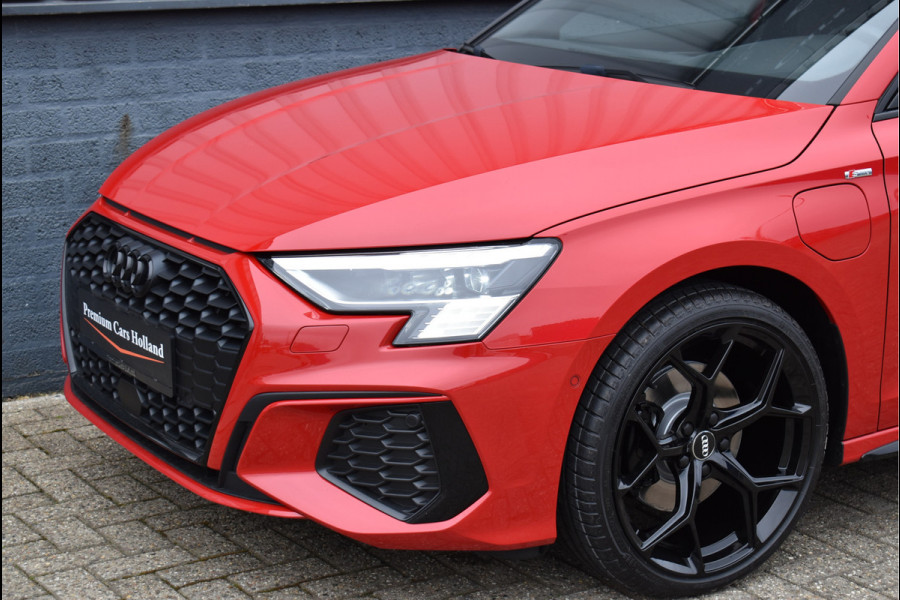 Audi A3 Sportback 40 TFSI e S-Line Black Ed RS-Stoel Pano Navi Leder Camera ACC 19 Inch 12-2020