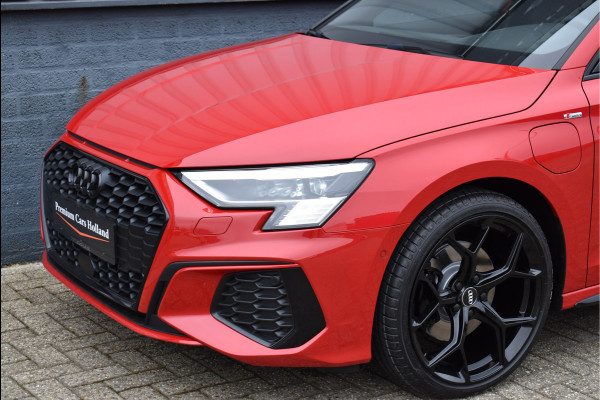 Audi A3 Sportback 40 TFSI e S-Line Black Ed RS-Stoel Pano Navi Leder Camera ACC 19 Inch 12-2020
