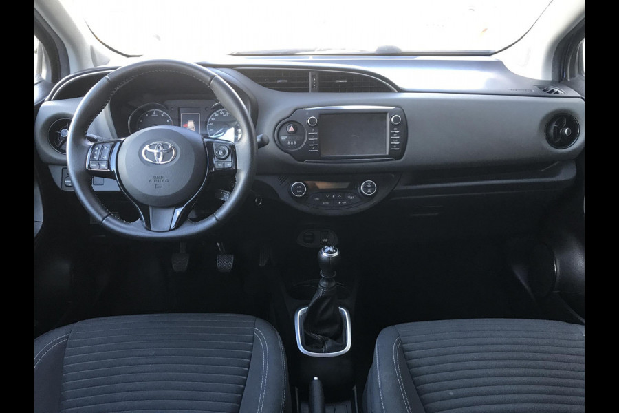 Toyota Yaris 1.5 VVT-i Dynamic Navi Camera
