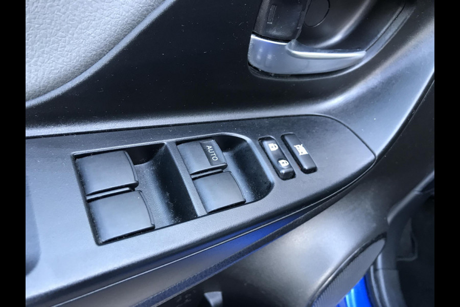 Toyota Yaris 1.5 VVT-i Dynamic Navi Camera