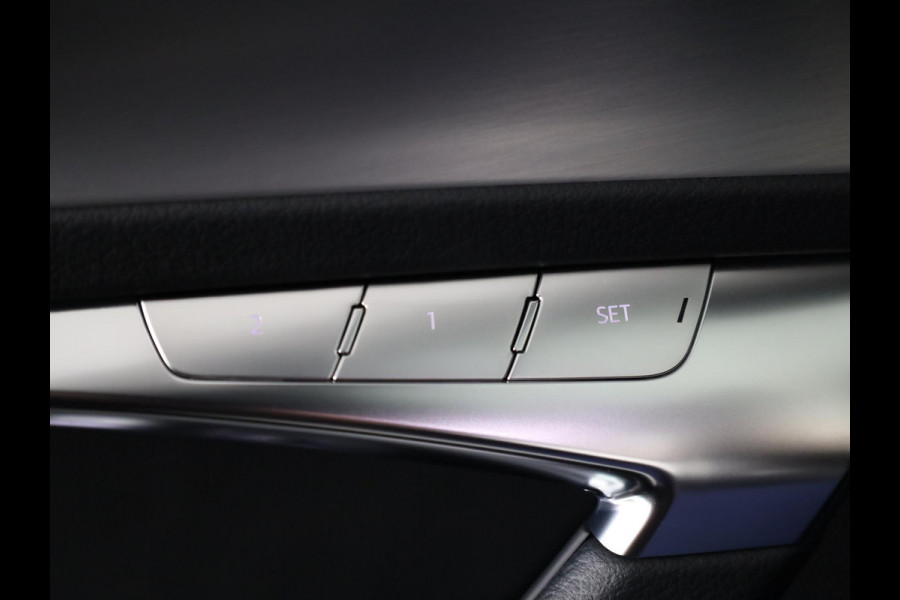 Audi A6 Avant 40 TFSI S edition Competition 204 pk | Verlengde garantie | Navigatie | Panoramadak | Parkeersensoren | Achteruitrijcamera | Stoelverwarming | S-Line |