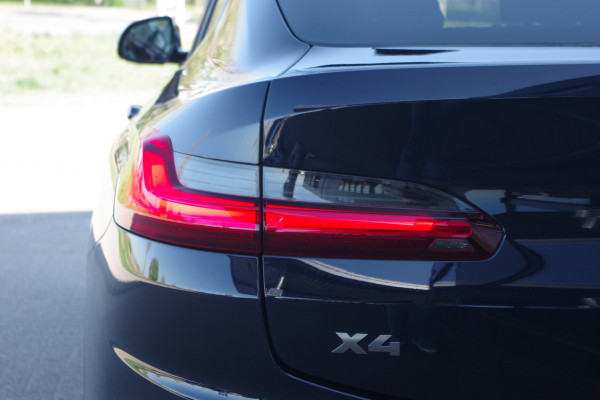 BMW X4 M40i 360 PK High Executive, Panoramadak, Kuipstoelen, Trekhaak, H/K Sound, Adap. Cruis Control, 360 Camera,