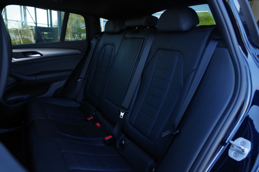 BMW X4 M40i 360 PK High Executive, Panoramadak, Kuipstoelen, Trekhaak, H/K Sound, Adap. Cruis Control, 360 Camera,