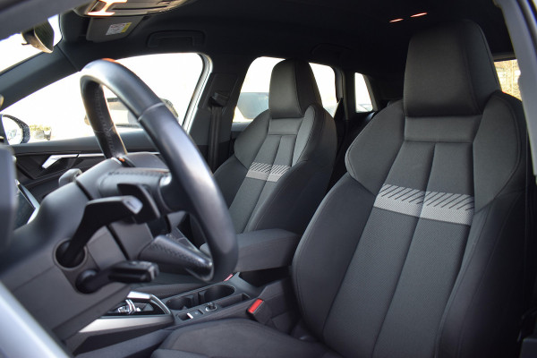Audi A3 Sportback 35 TFSI S edition | 2x S-Line | Virtual | Stoelverwarming | Climate