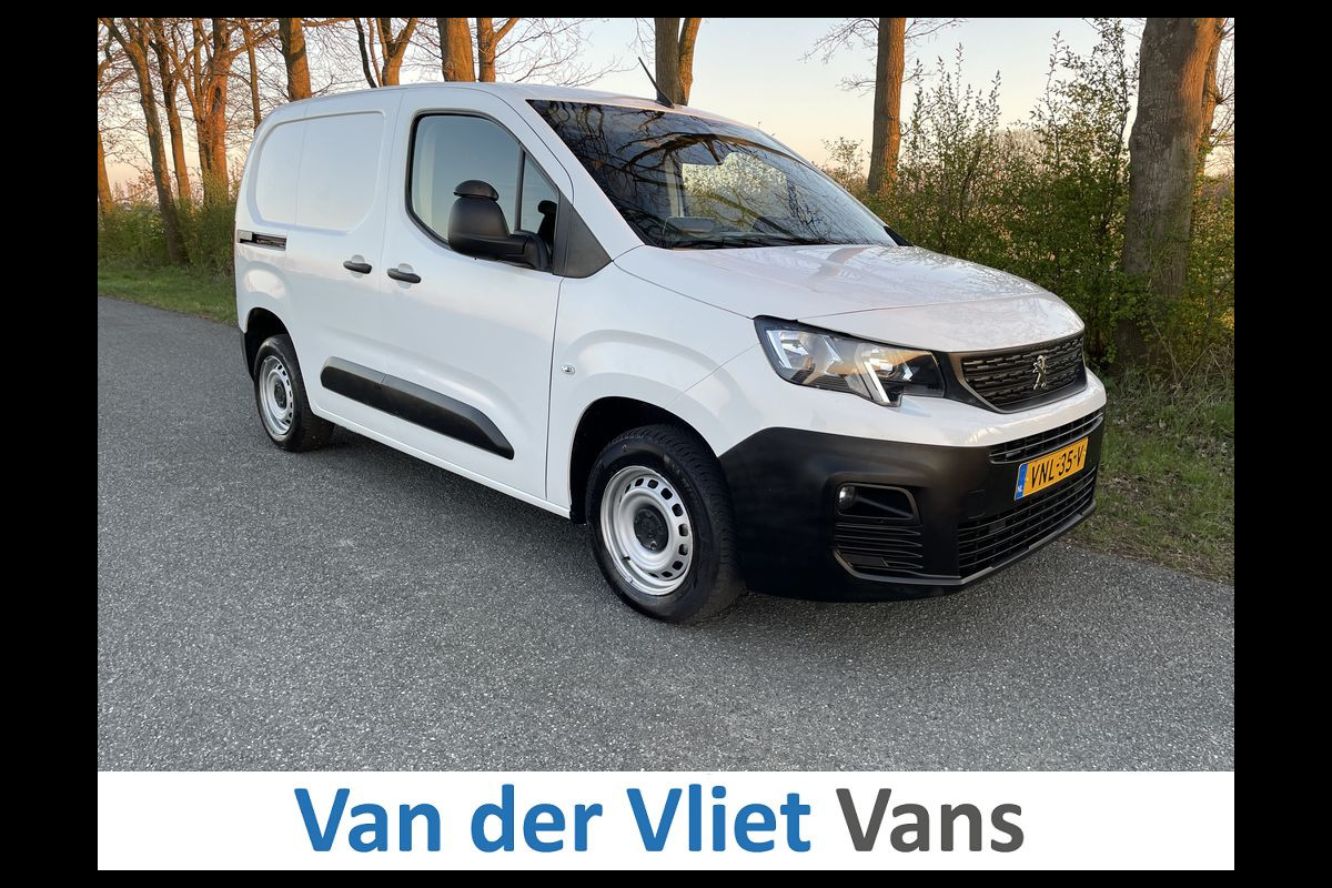 Peugeot Partner 1.5 BlueHDI E6 102pk Premium BPM Vrij! Lease €185 p/m, Airco, Carplay/Android, PDC, Cruise controle, onderhoudshistorie aanwezig Peugeot Partner 1.5 BlueHDI E6 102pk Premium BPM Vrij! Lease €185 p/m, Airco, Carplay/Android, PDC, Cruise controle, onderhoudshistorie aanwezig
