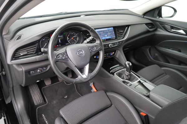 Opel Insignia Sports Tourer BWJ 2021 1.5 CDTI 123 PK Business Elegance | NWE APK TREKHAAK  / SPORTSTOELEN / CAMERA / CARPLAY / NAVI / CLIMA / CRUISE / HALF LEDER / KEYLESS / CAMERA / ELEK.  ACHTERKLEP / DODE HOEK DETECTIE / LMV 18 INCH / LED