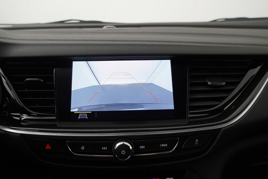 Opel Insignia Sports Tourer BWJ 2021 1.5 CDTI 123 PK Business Elegance | NWE APK TREKHAAK  / SPORTSTOELEN / CAMERA / CARPLAY / NAVI / CLIMA / CRUISE / HALF LEDER / KEYLESS / CAMERA / ELEK.  ACHTERKLEP / DODE HOEK DETECTIE / LMV 18 INCH / LED