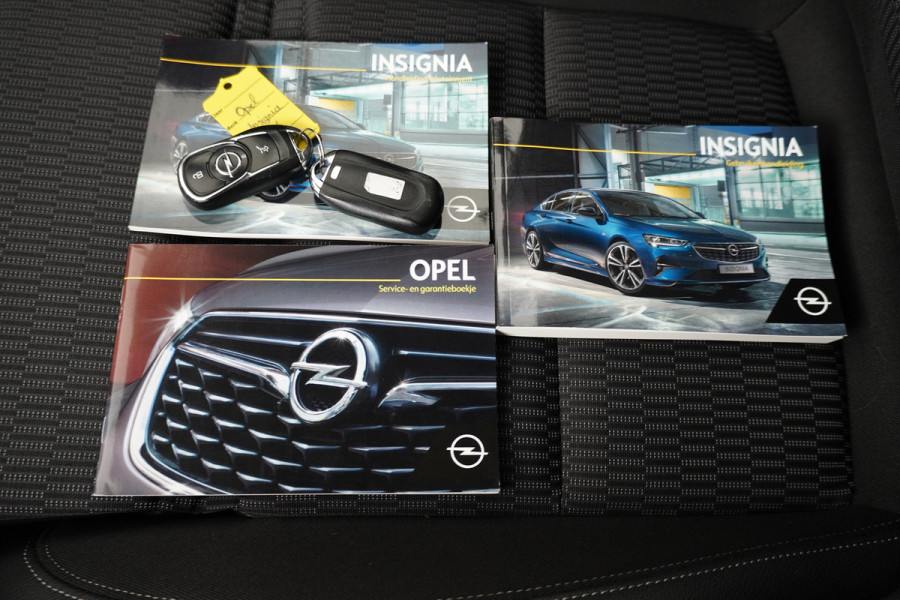 Opel Insignia Sports Tourer BWJ 2021 1.5 CDTI 123 PK Business Elegance | NWE APK TREKHAAK  / SPORTSTOELEN / CAMERA / CARPLAY / NAVI / CLIMA / CRUISE / HALF LEDER / KEYLESS / CAMERA / ELEK.  ACHTERKLEP / DODE HOEK DETECTIE / LMV 18 INCH / LED