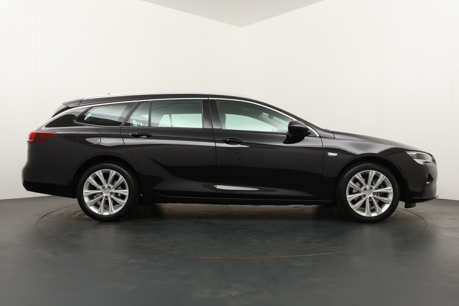 Opel Insignia Sports Tourer BWJ 2021 1.5 CDTI 123 PK Business Elegance | NWE APK TREKHAAK  / SPORTSTOELEN / CAMERA / CARPLAY / NAVI / CLIMA / CRUISE / HALF LEDER / KEYLESS / CAMERA / ELEK.  ACHTERKLEP / DODE HOEK DETECTIE / LMV 18 INCH / LED