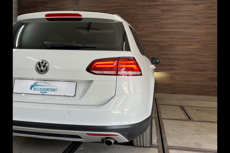 Volkswagen Golf Alltrack 1.8 TSI Alltrack 4Motion DSG | Uniek | Trekhaak | Pano