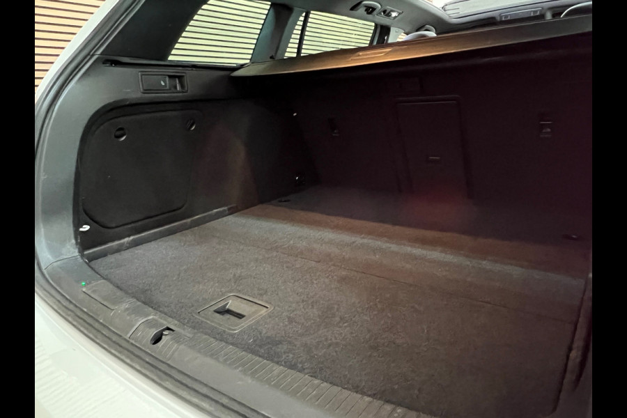Volkswagen Golf Alltrack 1.8 TSI Alltrack 4Motion DSG | Uniek | Trekhaak | Pano