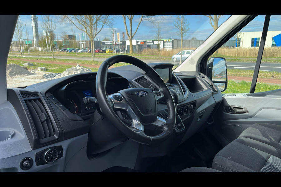 Ford Transit 330 2.0 TDCI L3H2 Trend Automaat 130pk | Navigatie | Cruise control | Camera
