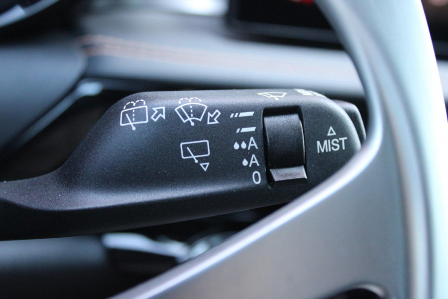 Alfa Romeo Tonale 1.5T 160PK HYbrid VELOCE | PANORAMISCH SCHUIF / KANTELDAK | LEDEREN BEKLEDING | VOORSTOELEN / STUUR VERWARMD | VOORSTOELEN GEVENTILEERD | VOORSTOELEN ELEKTRISCH VERSTELBAAR | DRAADLOOS APPLE CARPLAY / ANDROID AUTO | 360° CAMERA | AUTOMATISCH DIMMENDE BUITENSPIEGELS | 20"INCH LICHTMETALEN VELGEN | ADAPTIVE CRUISE CONTROL | KEYLESS ENTRY / START | ELEKTRISCH BEDIENBARE ACHTERKLEP | DRAADLOZE TELEFOONLADER | AMBIENT LIGHTING | DONKERE HEMELBEKLEDING | SCHAKELFLIPPERS AAN HET STUUR | VERWARMDE RUITENSPROEIERS |