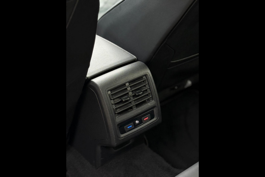 Volkswagen Golf 1.5 eTSI 3x R-Line Panorama Camera