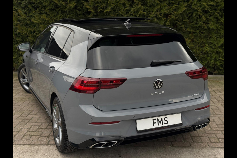 Volkswagen Golf 1.5 eTSI 3x R-Line Panorama Camera