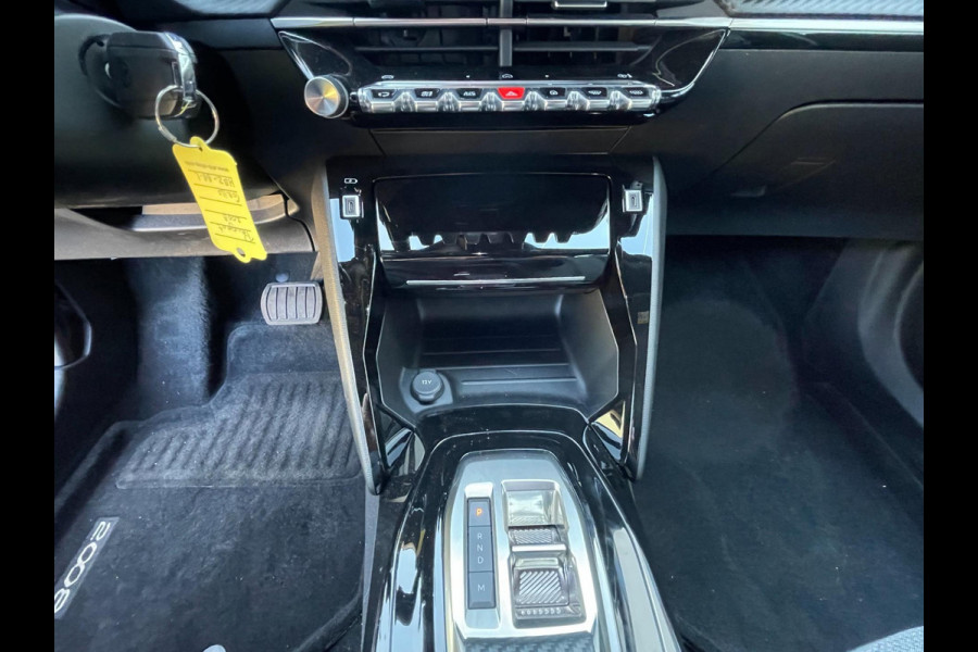 Peugeot 2008 1.2 PureTech 100 Allure