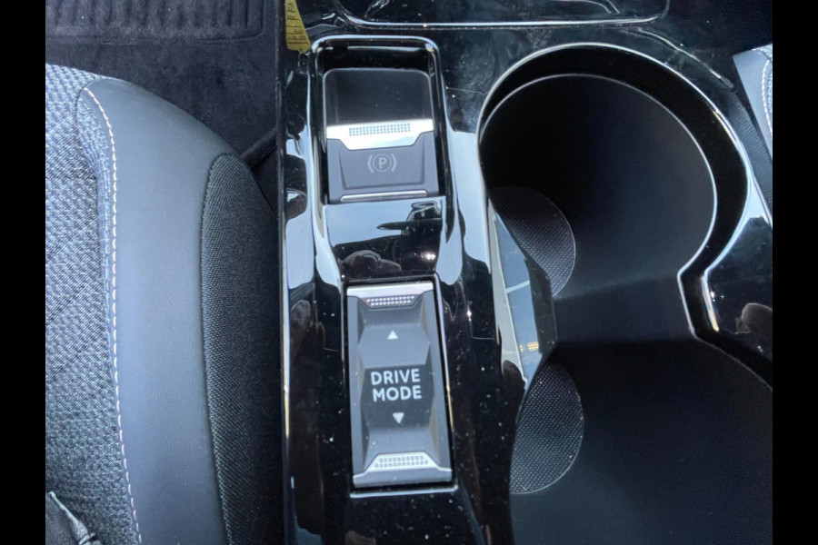 Peugeot 2008 1.2 PureTech 100 Allure