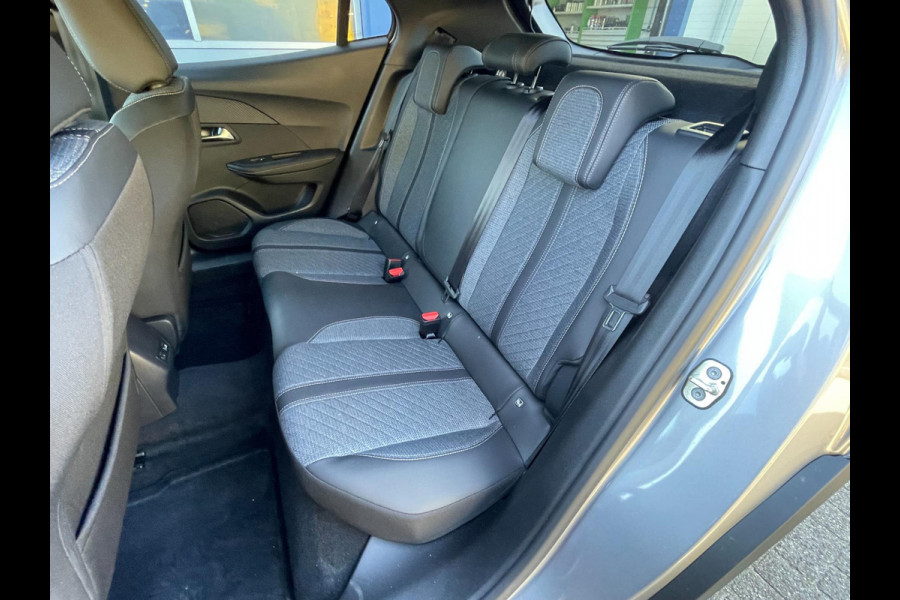 Peugeot 2008 1.2 PureTech 100 Allure