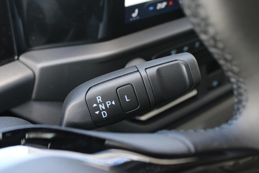 Ford E-Transit Cust. 320 L2H1 Limited 65 kWh 218pk | VOORRAAD | Inklapbare trekhaak | 17 inch lichtmetalen velgen (Carbonised Grey) | Driver Assistent Pack Premium | AGM accu | 3-fase laadkabel mode 3 32A, 10 meter | Centrale dubbele vergrendeling | Vehicle Integration System