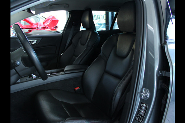 Volvo V60 2.0 B3 Business Pro 1E  EIG | LEDER | STUURWIEL VERW | STOELVERW | CARPLAY | CAMERA | TREKHAAK |