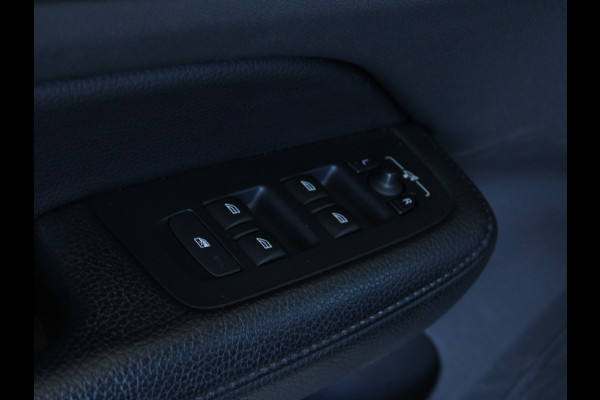 Volvo V60 2.0 B3 Business Pro 1E  EIG | LEDER | STUURWIEL VERW | STOELVERW | CARPLAY | CAMERA | TREKHAAK |