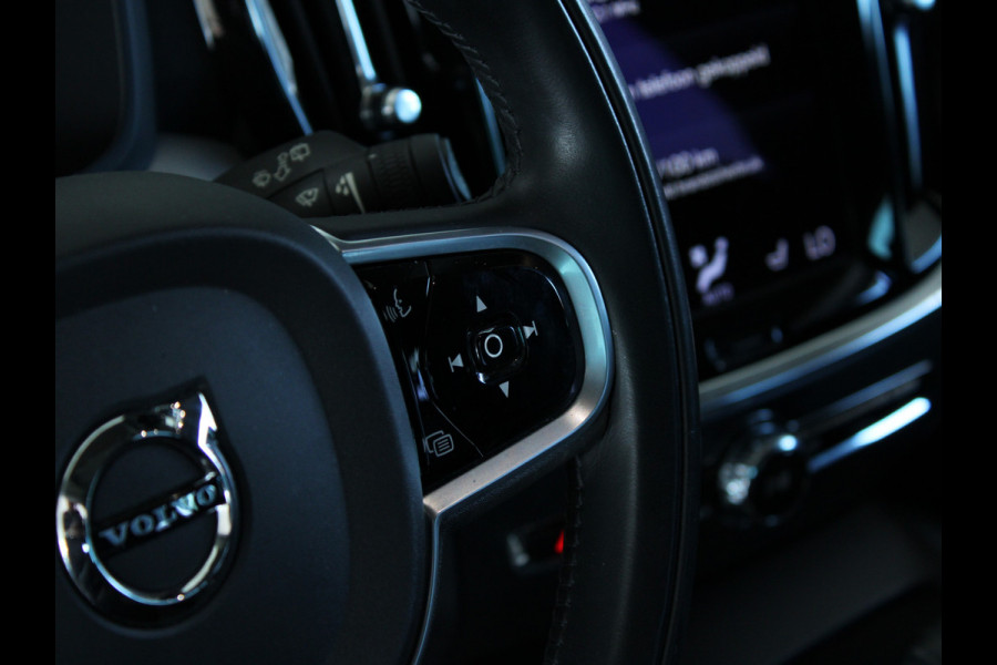 Volvo V60 2.0 B3 Business Pro 1E  EIG | LEDER | STUURWIEL VERW | STOELVERW | CARPLAY | CAMERA | TREKHAAK |
