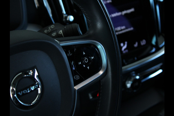 Volvo V60 2.0 B3 Business Pro 1E  EIG | LEDER | STUURWIEL VERW | STOELVERW | CARPLAY | CAMERA | TREKHAAK |