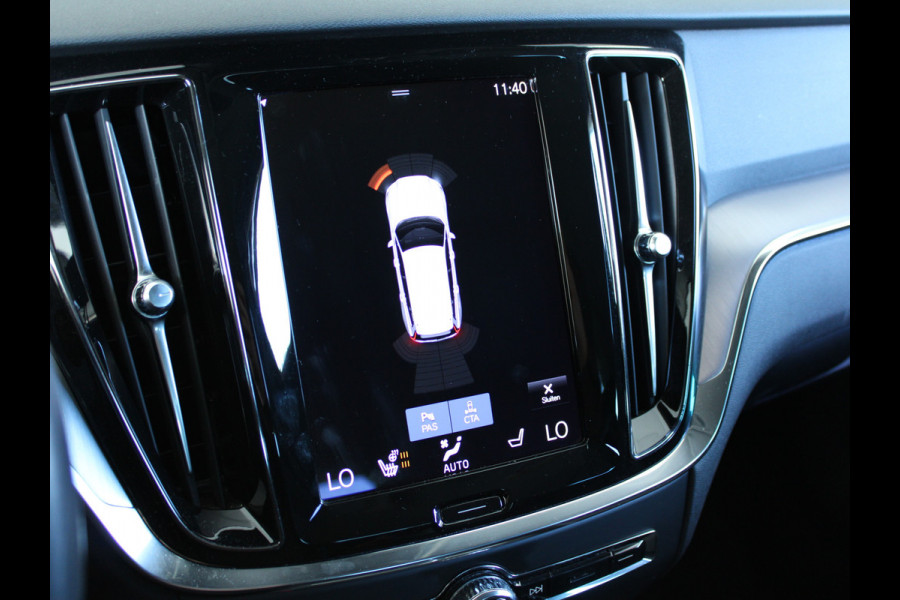 Volvo V60 2.0 B3 Business Pro 1E  EIG | LEDER | STUURWIEL VERW | STOELVERW | CARPLAY | CAMERA | TREKHAAK |