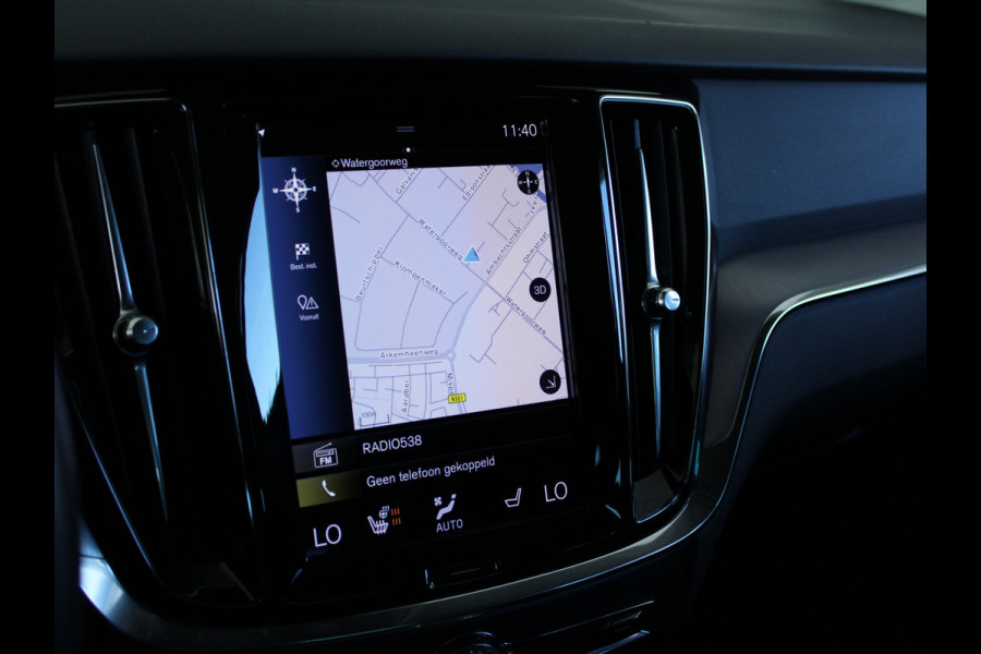 Volvo V60 2.0 B3 Business Pro 1E  EIG | LEDER | STUURWIEL VERW | STOELVERW | CARPLAY | CAMERA | TREKHAAK |