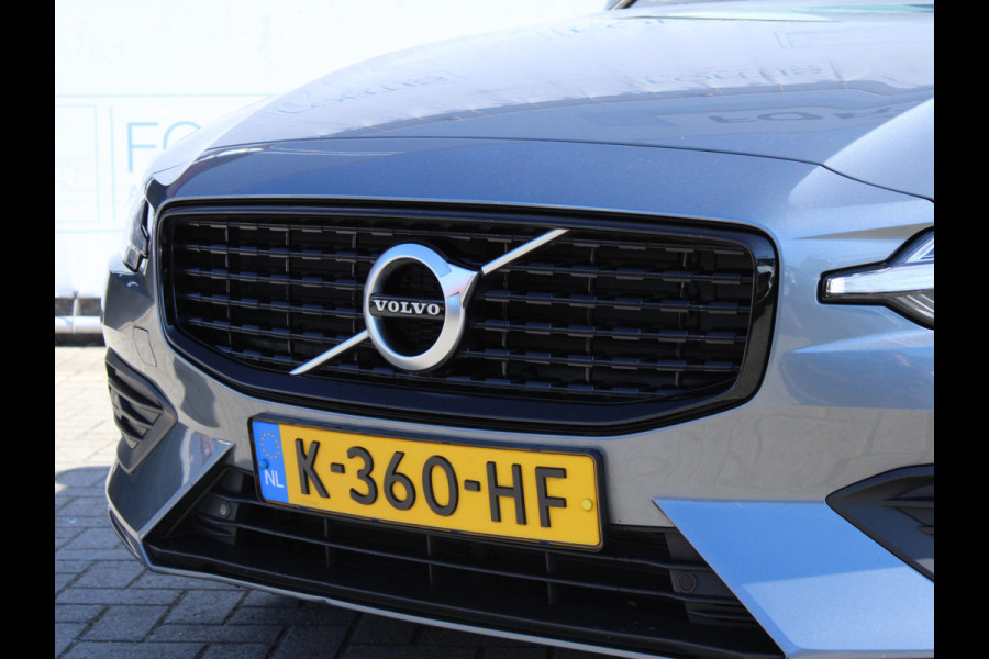 Volvo V60 2.0 B3 Business Pro 1E  EIG | LEDER | STUURWIEL VERW | STOELVERW | CARPLAY | CAMERA | TREKHAAK |