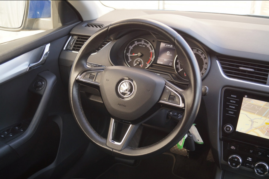 Škoda Octavia Combi 1.5 TSI 150pk DSG Business Edition -NAVI-ECC-