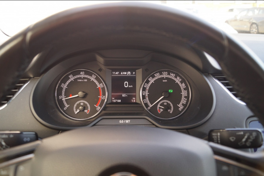 Škoda Octavia Combi 1.5 TSI 150pk DSG Business Edition -NAVI-ECC-