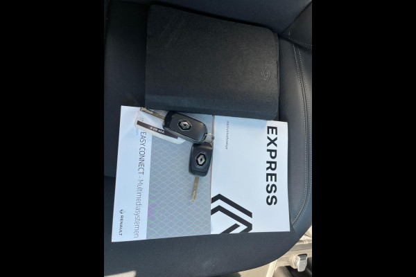 Renault Express 1.5 dCi 75 Comfort + Airco/ Cruise/ Navigatie/ PDC