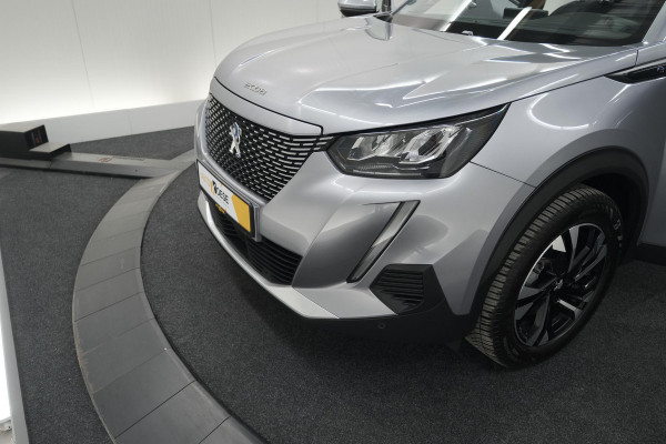 Peugeot e-2008 EV Allure 50 kWh | Camera | Adaptieve Cruise Control | Stoelverwarming | Navigatie
