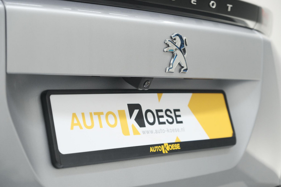 Peugeot e-2008 EV Allure 50 kWh | Camera | Adaptieve Cruise Control | Stoelverwarming | Navigatie