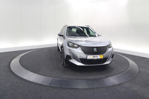 Peugeot e-2008 EV Allure 50 kWh | Camera | Adaptieve Cruise Control | Stoelverwarming | Navigatie
