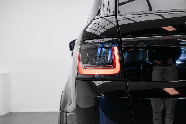 Land Rover Range Rover Sport P575 SVR Carbon Edition |Panorama|Ambient|Adaptive|DuoTone|