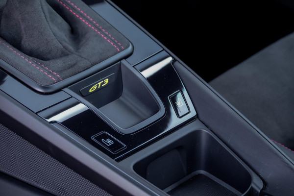 Porsche 911 4.0 GT3 *Lift-Systeem Vooras / BOSE / Sport-Chrono / Vierwielbesturing / Sport-uitlaatsysteem*
