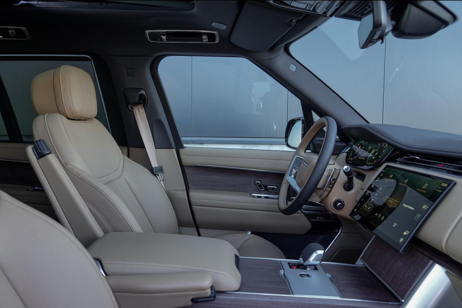 Land Rover Range Rover 3.0 P460e HSE PHEV *Meridian / Panorama / Surround-View / HUD / Stoelventilatie / Soft-Close*