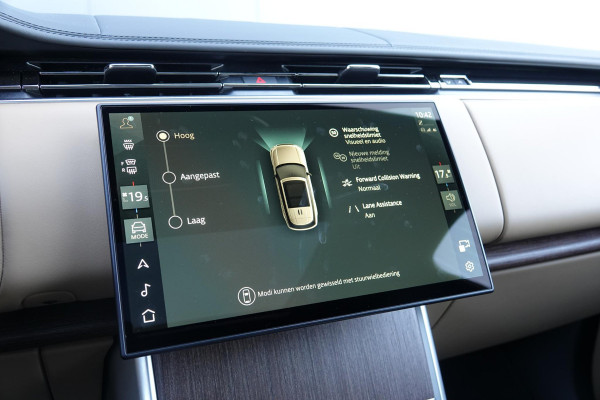 Land Rover Range Rover 3.0 P460e HSE PHEV *Meridian / Panorama / Surround-View / HUD / Stoelventilatie / Soft-Close*