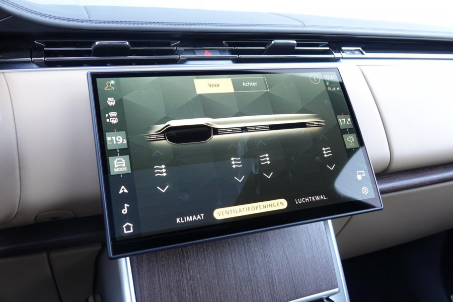 Land Rover Range Rover 3.0 P460e HSE PHEV *Meridian / Panorama / Surround-View / HUD / Stoelventilatie / Soft-Close*