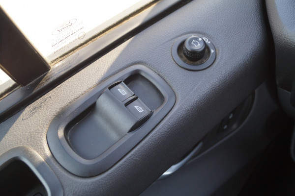 Ford Transit Custom 340 2.0 130pk TDCI L2-H1 Trend -AIRCO-
