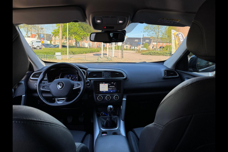 Renault Kadjar TCe 140 Intens Leer / LM 19'' / Camera / Navi / Clima / Stoelverwarming