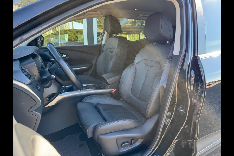 Renault Kadjar TCe 140 Intens Leer / LM 19'' / Camera / Navi / Clima / Stoelverwarming