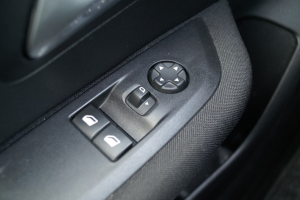 Peugeot 208 1.2 PureTech Active -NAVI-AIRCO-CRUISE-